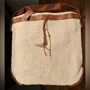 NWT Lucky Brand “Ojai” Crochet Valley Mailbag